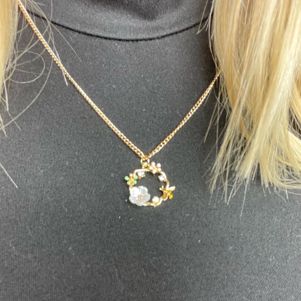Spring Necklace - Picture 5 of 5